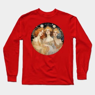 Witches Goddess in her triple manifestations. Pagan triple moon goddess. Long Sleeve T-Shirt